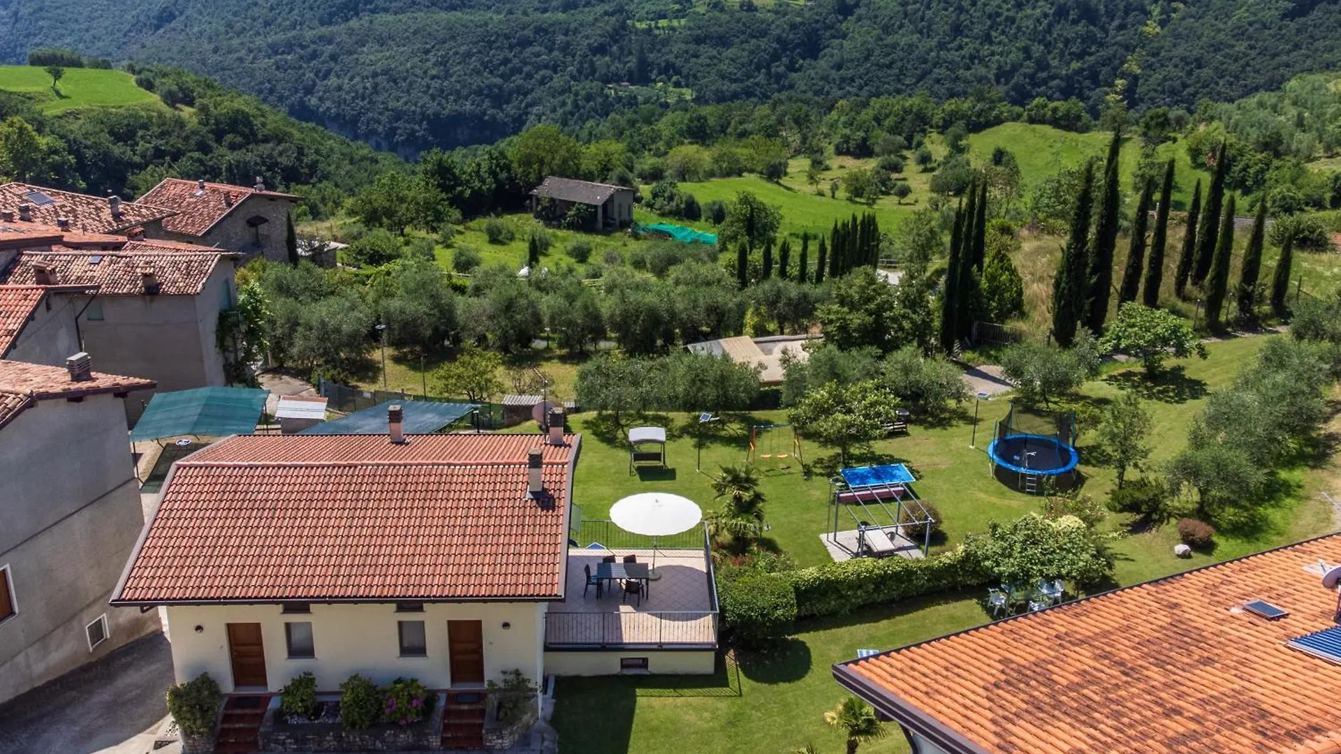 La Quiete Apartment Tremosine 0*,  Italy